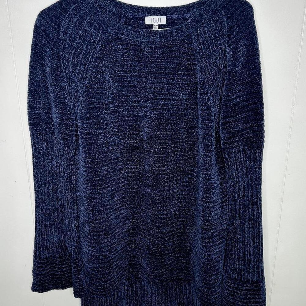 TOBI chenille sweater in women's size Medium